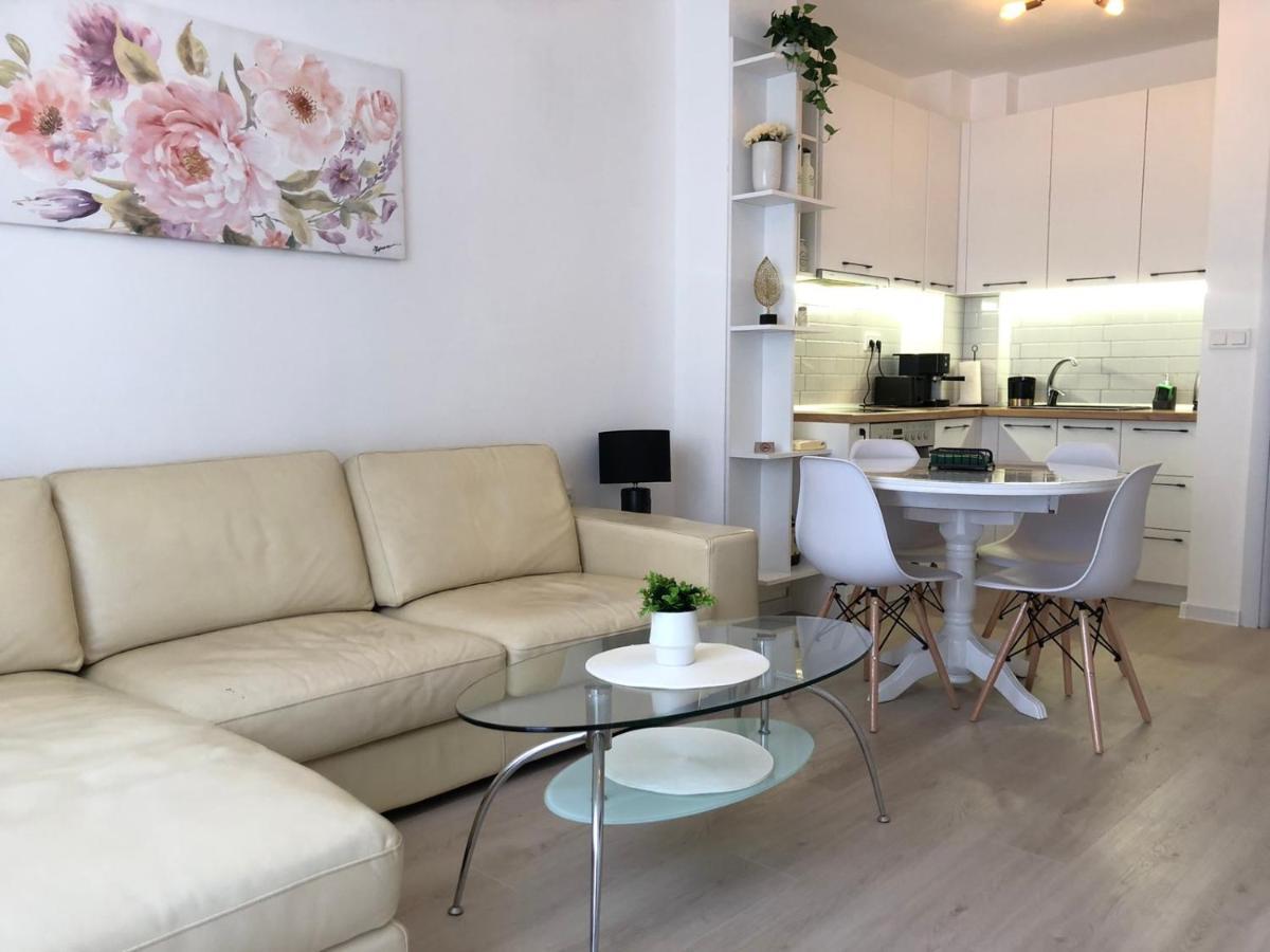 Magnolia Apartment Варна Экстерьер фото
