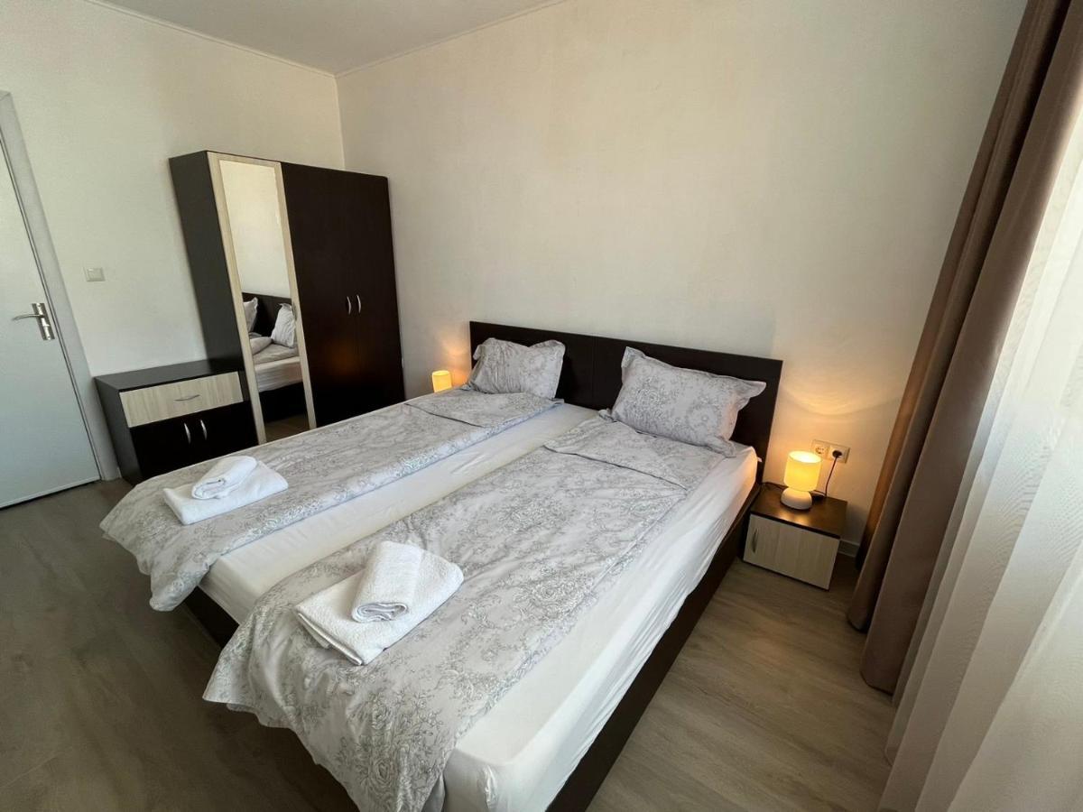 Magnolia Apartment Варна Экстерьер фото
